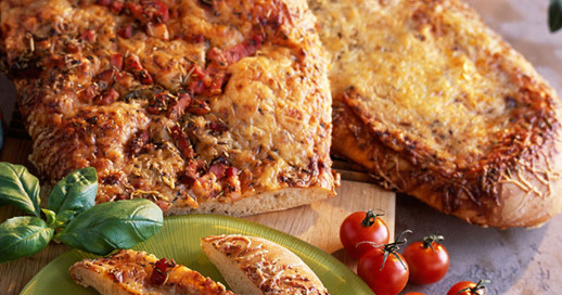 Fougasse lardon gruyère au multicuiseur Fougasse lardon gruyère au multicuiseur
